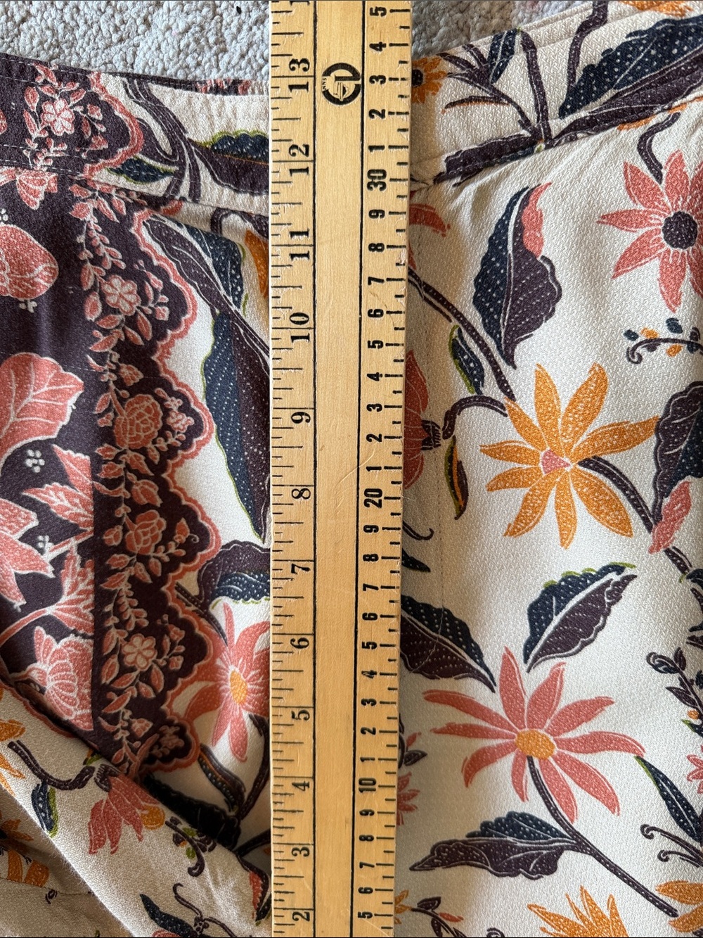 Anthropologie Smocked Balloon Leg Pants Jogger Leaf Floral Beige Brown Size 4 - Picture 13 of 14
